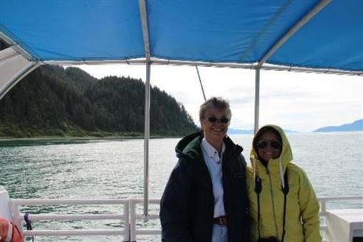 фото отеля Glacier Bay's Bear Track Inn
