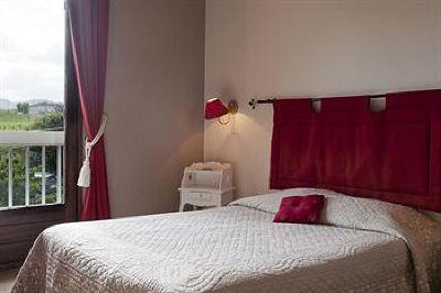 фото отеля Hotel Des Vignes Julienas