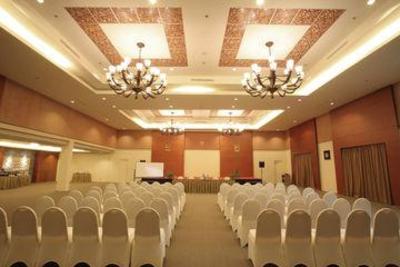 фото отеля Aston Tanjung City Hotel