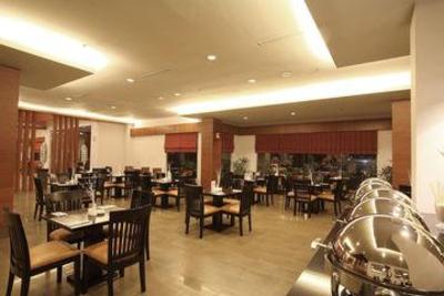 фото отеля Aston Tanjung City Hotel