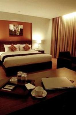 фото отеля Aston Tanjung City Hotel