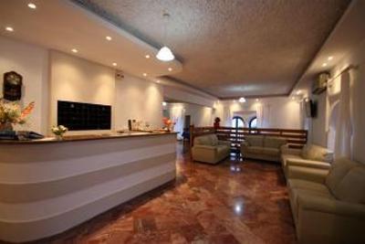 фото отеля Sergis Hotel