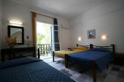 фото отеля Sergis Hotel