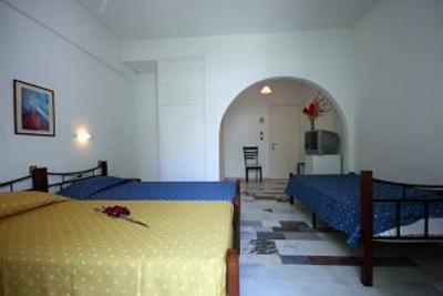 фото отеля Sergis Hotel