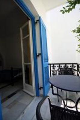фото отеля Sergis Hotel