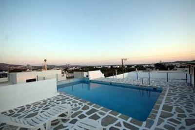фото отеля Sergis Hotel
