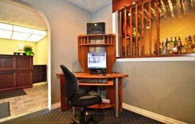 фото отеля Best Western Aurora Inn