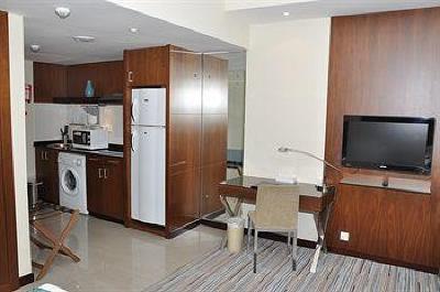 фото отеля Phoenix Plaza Hotel Apartments