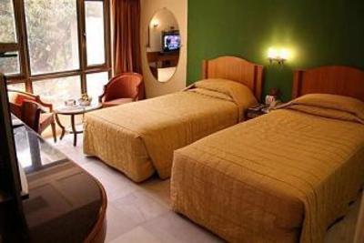фото отеля Ramee Guestline Dadar Hotel