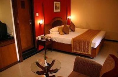 фото отеля Ramee Guestline Dadar Hotel