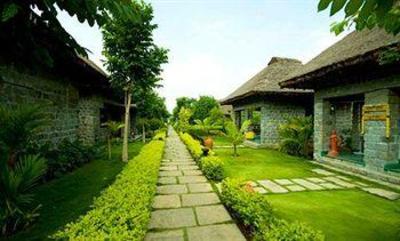 фото отеля Sparsa Resort Thiruvannamalai