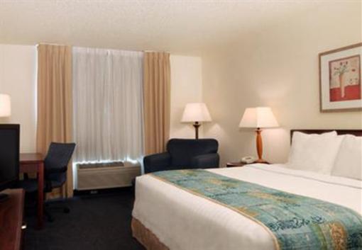 фото отеля Fairfield Inn Roseville Galleria Mall/Taylor Road