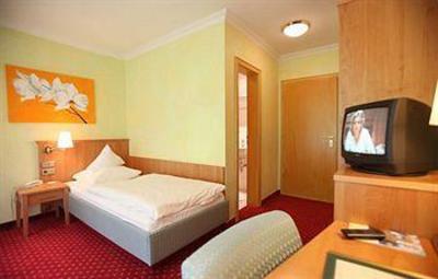 фото отеля Ringhotel Monch's Waldhotel