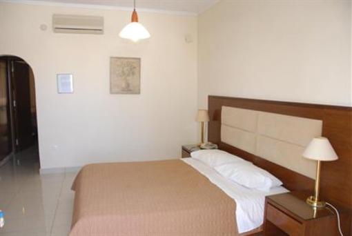 фото отеля Paleos Apartments Ialysos