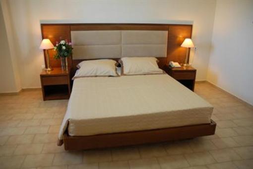 фото отеля Paleos Apartments Ialysos