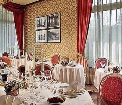 фото отеля Hotel Bristol Buja