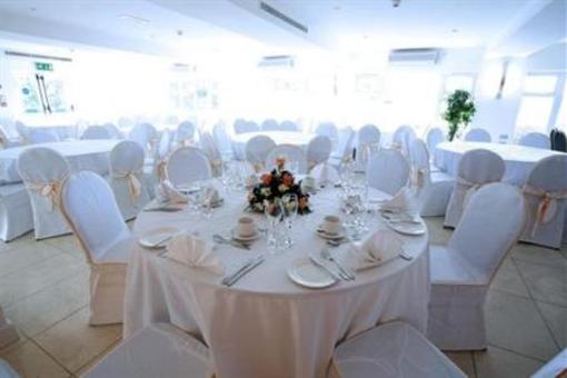 фото отеля Ramada Park Hall Hotel & Spa