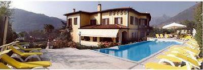 фото отеля Hotel Villa Kinzica Sale Marasino