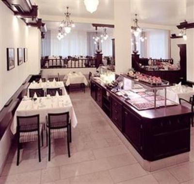 фото отеля Berlin Plaza Hotel