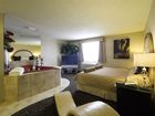 фото отеля Quality Inn & Suites Winnipeg