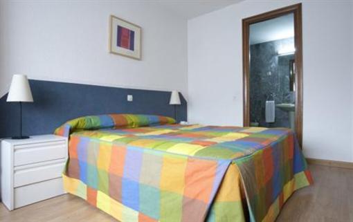 фото отеля Apartamentos Goya 75