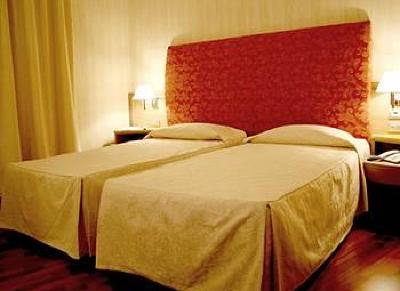 фото отеля Poli Hotel
