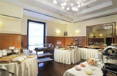 фото отеля Poli Hotel