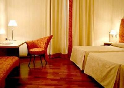 фото отеля Poli Hotel
