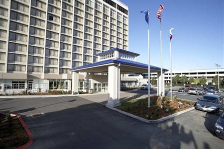 фото отеля Hilton Garden Inn San Francisco/Oakland Bay Bridge