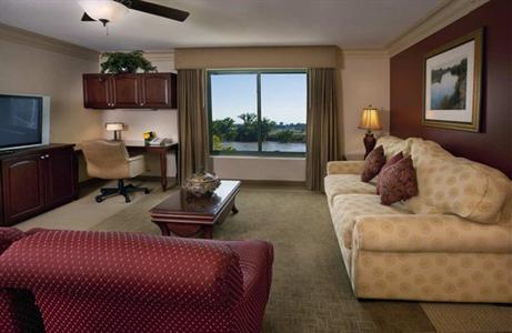 фото отеля Embassy Suites Sacramento - Riverfront Promenade