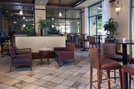фото отеля Embassy Suites Sacramento - Riverfront Promenade