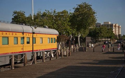 фото отеля Embassy Suites Sacramento - Riverfront Promenade