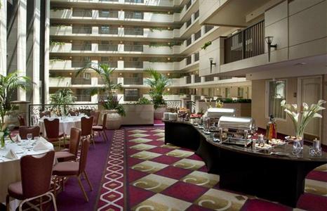 фото отеля Embassy Suites Sacramento - Riverfront Promenade