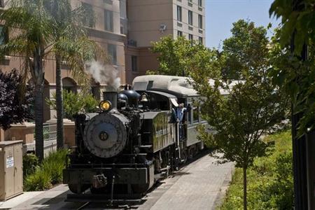 фото отеля Embassy Suites Sacramento - Riverfront Promenade