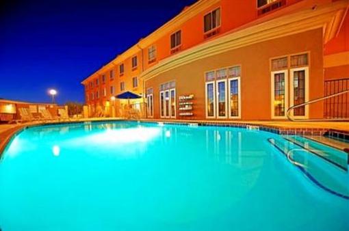 фото отеля Holiday Inn Express Hotel & Suites Tucson