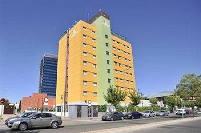 фото отеля Campanile Madrid Alcala de Henares