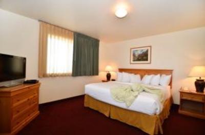 фото отеля BEST WESTERN PLUS Sawtooth Inn & Suites