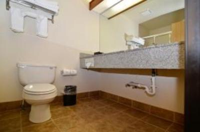 фото отеля BEST WESTERN PLUS Sawtooth Inn & Suites