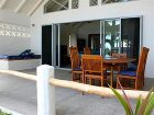фото отеля Cooks Bay Villas