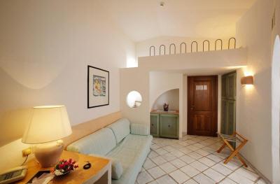 фото отеля Soglia Green Park Hotel Arzachena