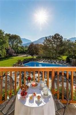 фото отеля Les Bartavelles Hotel Embrun
