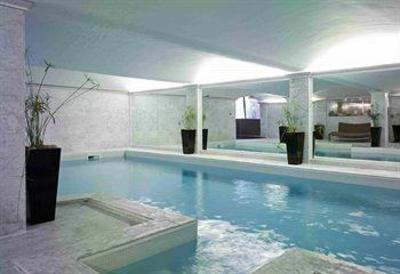фото отеля Hotel Roi Theodore Porto-Vecchio