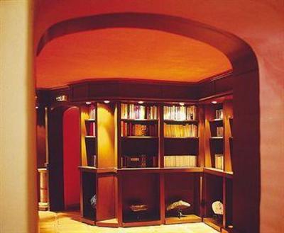 фото отеля Hotel Roi Theodore Porto-Vecchio