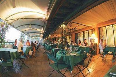 фото отеля Hotel Roi Theodore Porto-Vecchio