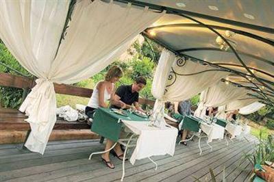фото отеля Hotel Roi Theodore Porto-Vecchio