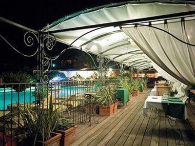 фото отеля Hotel Roi Theodore Porto-Vecchio