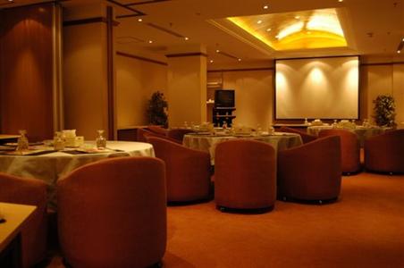 фото отеля Crowne Plaza Hotel Kuwait City