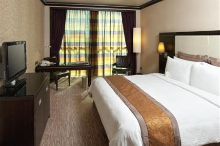 фото отеля Crowne Plaza Hotel Kuwait City