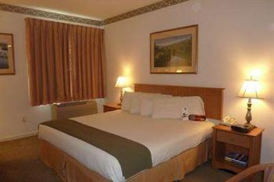 фото отеля Vagabond Inn Executive Los Banos