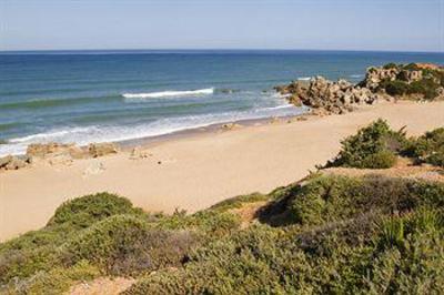 фото отеля Confortel Calas de Conil